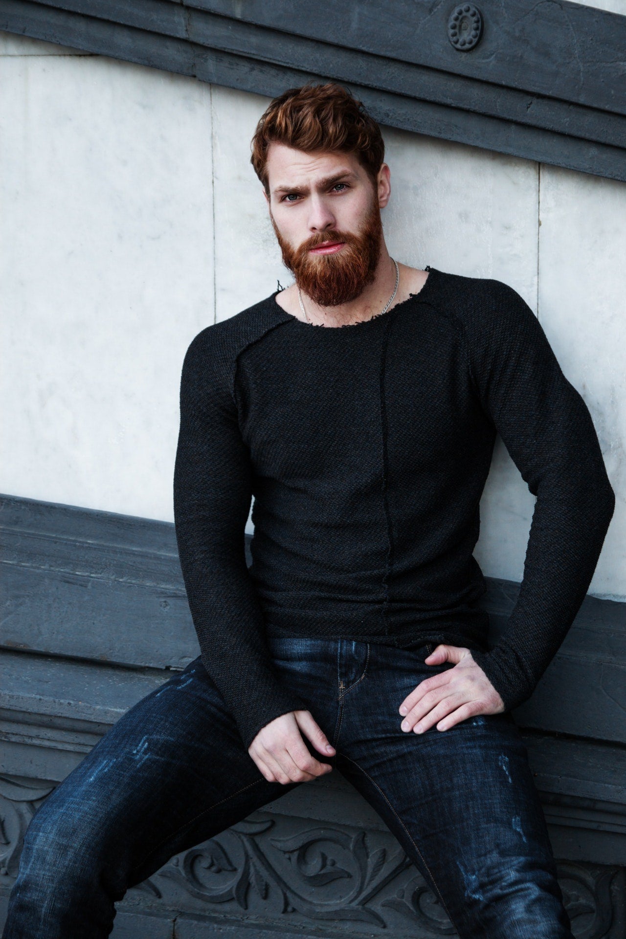 Black men casual tee